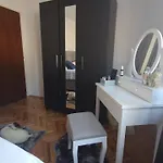 Appartement With E-cars Station