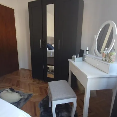 Апартаменты With E-cars Station