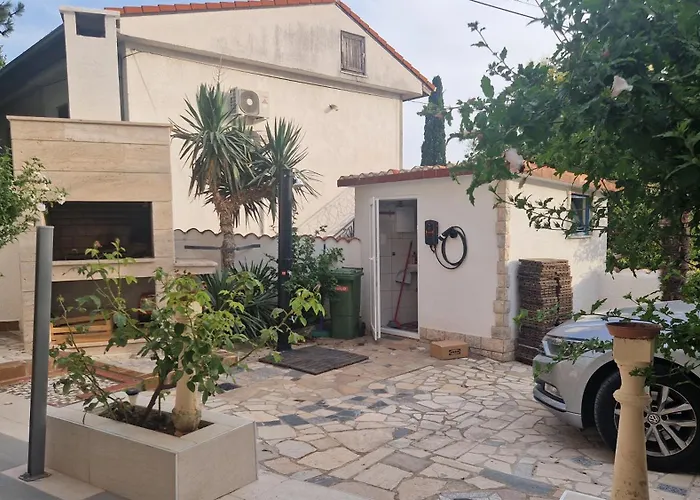 With E-cars Station Appartement *
